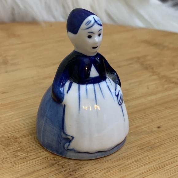 Delft Blue 84 Vintage Blue White 2 1/4" Hand Painted Dutch Porcelain Dinner Bell - Picture 3 of 14